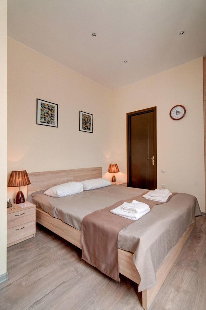 Liva Hotel Tbilisi Exterior photo