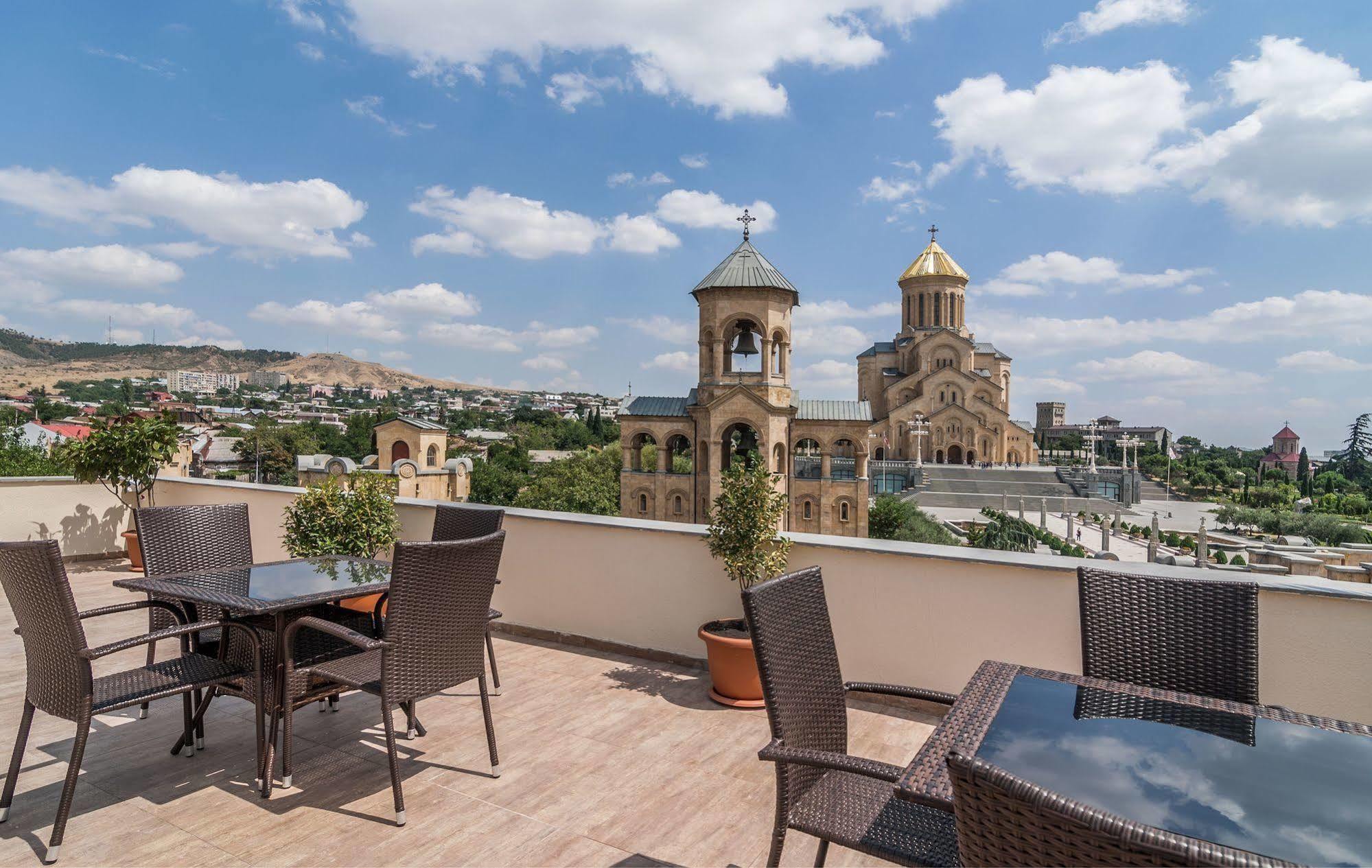 Liva Hotel Tbilisi Exterior photo